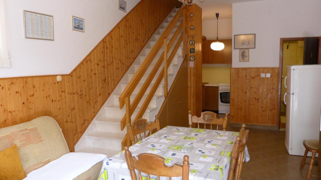 Pisak Holiday Homes Екстериор снимка