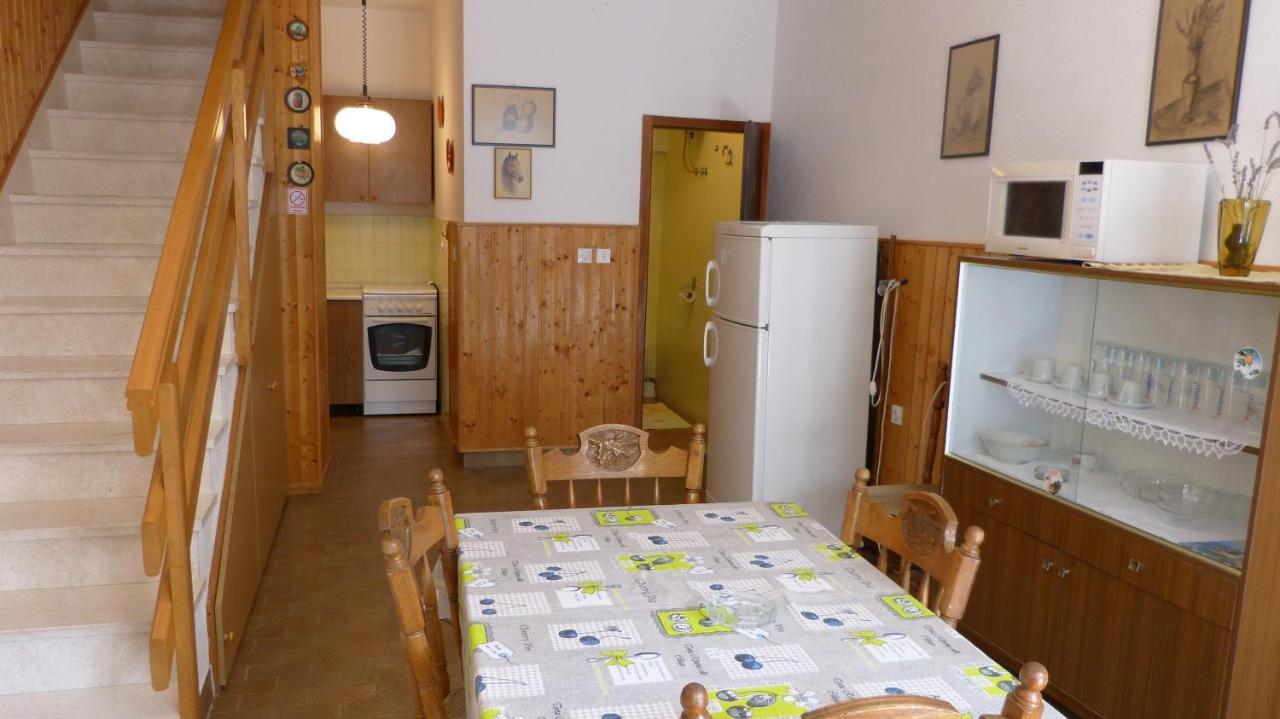 Pisak Holiday Homes Екстериор снимка